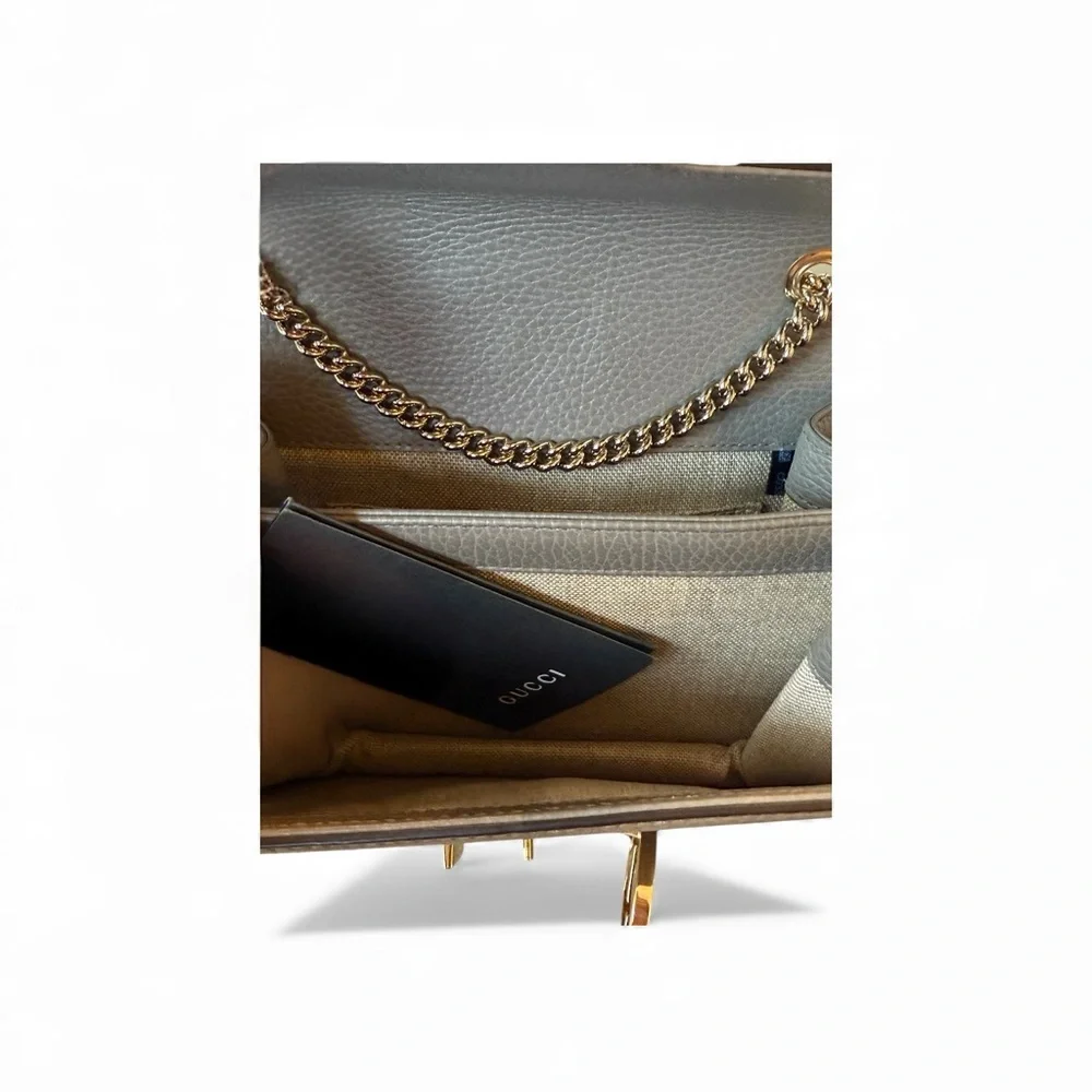 Authentic Gucci gray Leather Crossbody Bag with Gold Accent - Picture 6 of 11